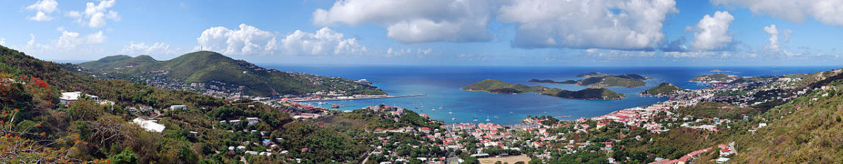 https://upload.wikimedia.org/wikipedia/commons/thumb/d/d3/Charlotte_Amalie_Panorama_Wade.jpg/1280px-Charlotte_Amalie_Panorama_Wade.jpg